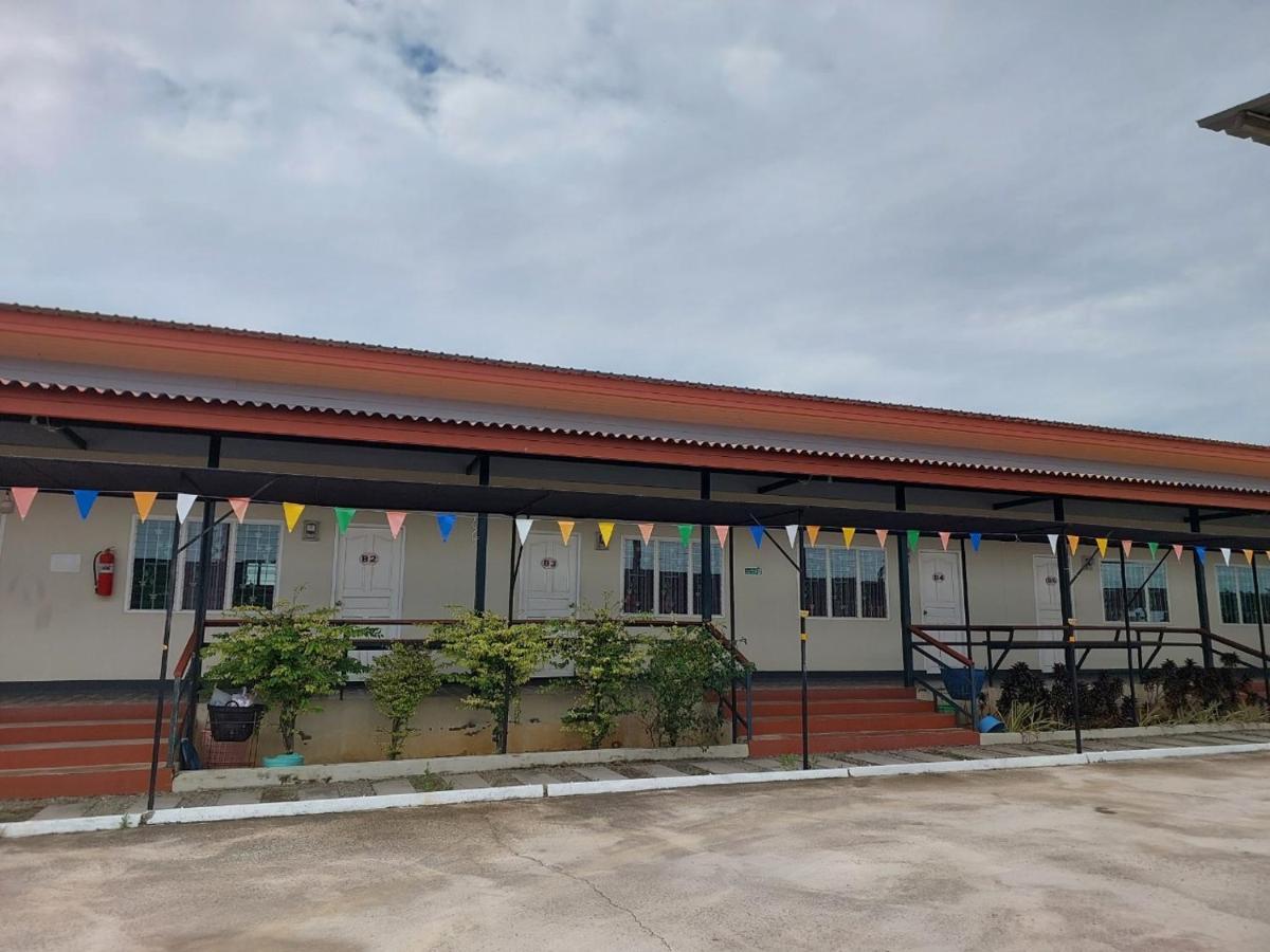 Apartamento estudio de 18 m² en Ban Luang, con 1 baño privado. Chom Thong Exterior foto