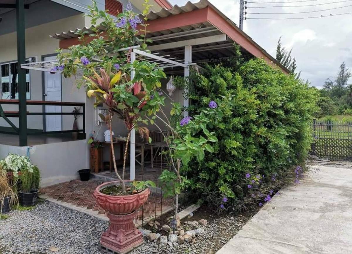 Apartamento estudio de 18 m² en Ban Luang, con 1 baño privado. Chom Thong Exterior foto